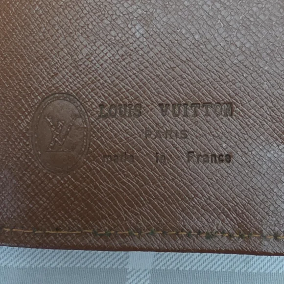 Louis Vuitton Monogram Wallet - Picture 3 of 12